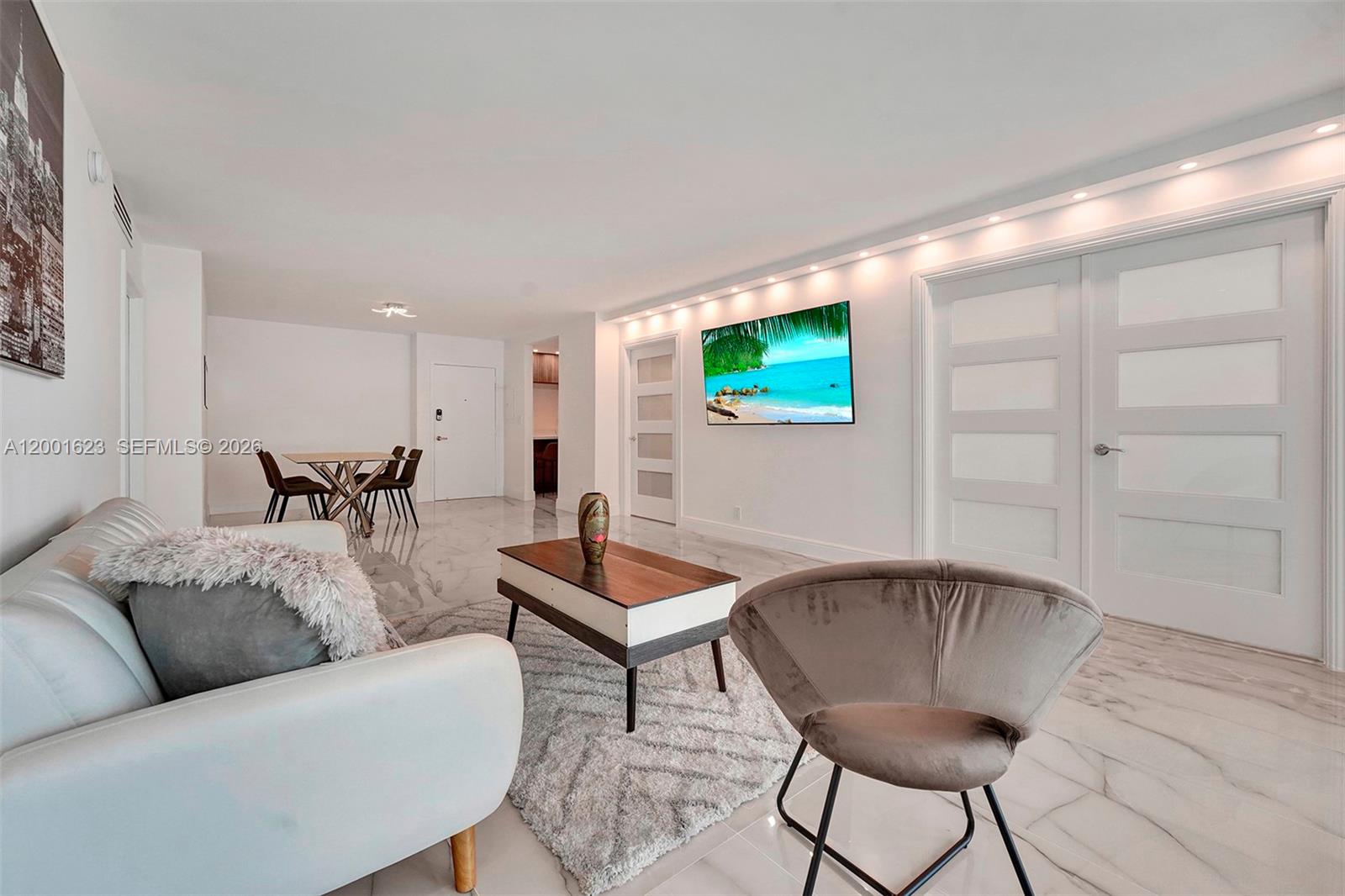 Photo of 2030 Ocean Dr  #718, Hallandale Beach, Florida, 33009 - 