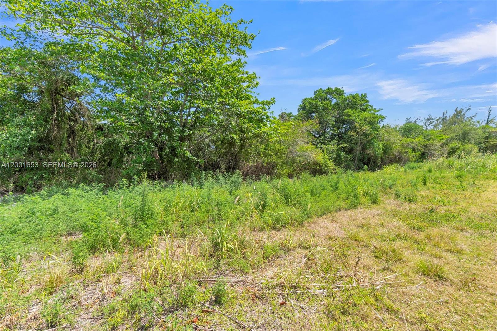   /   sq. ft. $ 2026-04-15 0 Photo