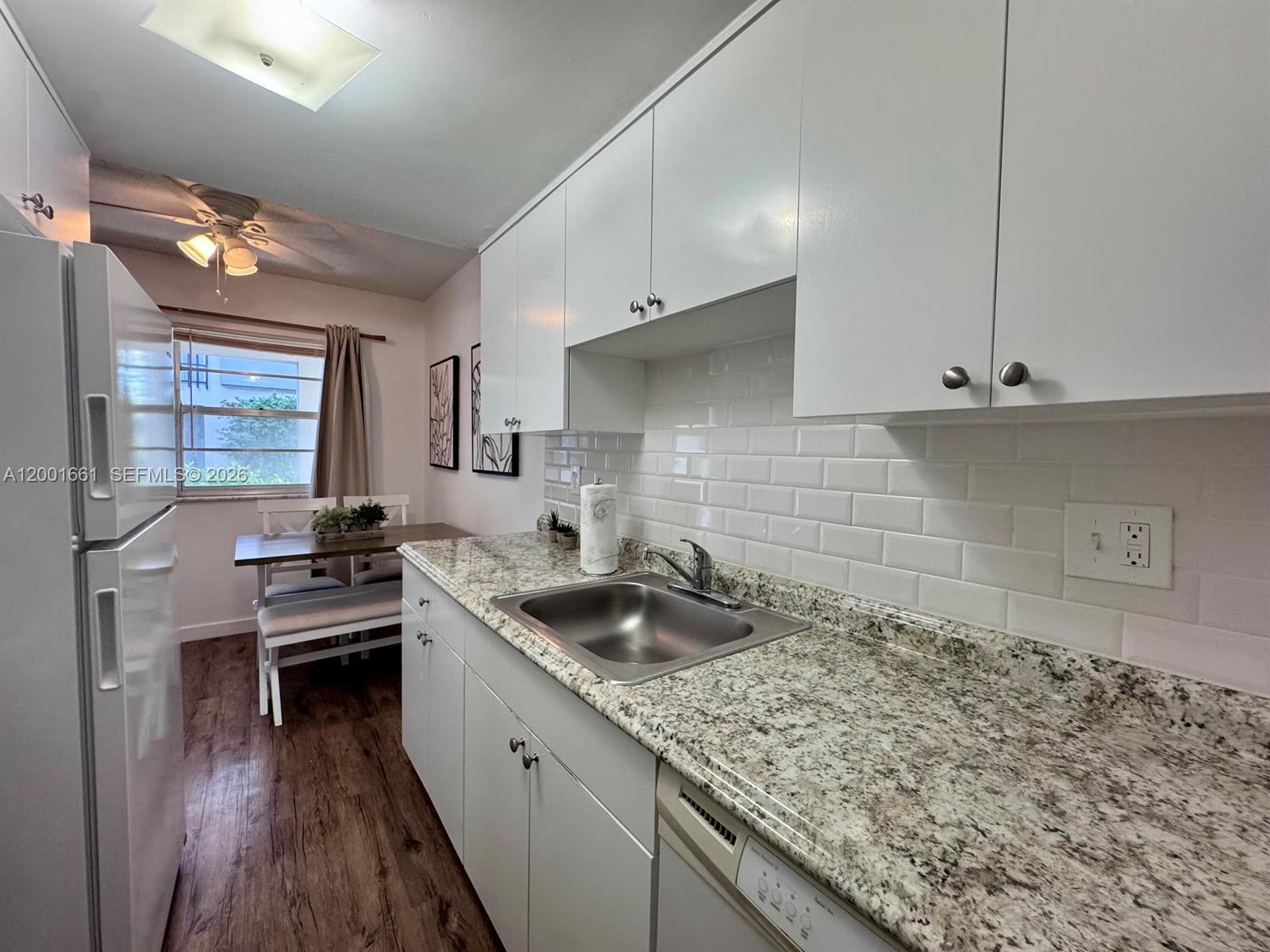 1-14  /   sq. ft. $ 2026-04-15 0 Photo