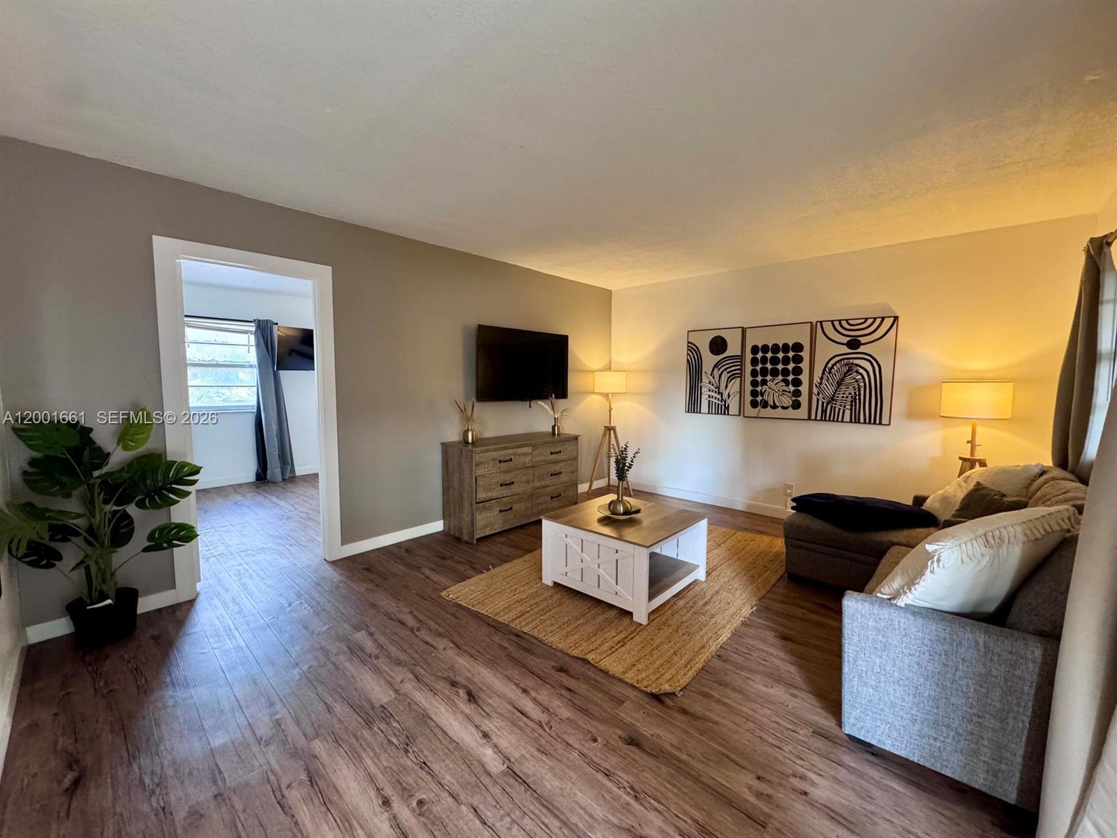 1-14  /   sq. ft. $ 2026-04-15 0 Photo