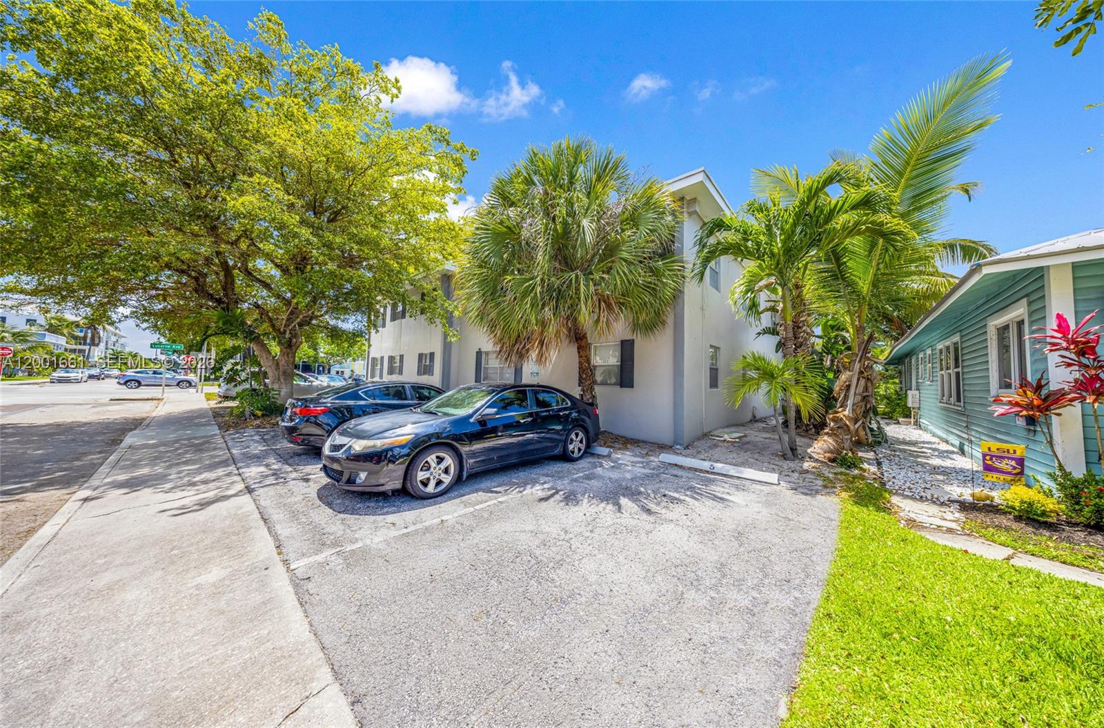 1-14  /   sq. ft. $ 2026-04-15 0 Photo