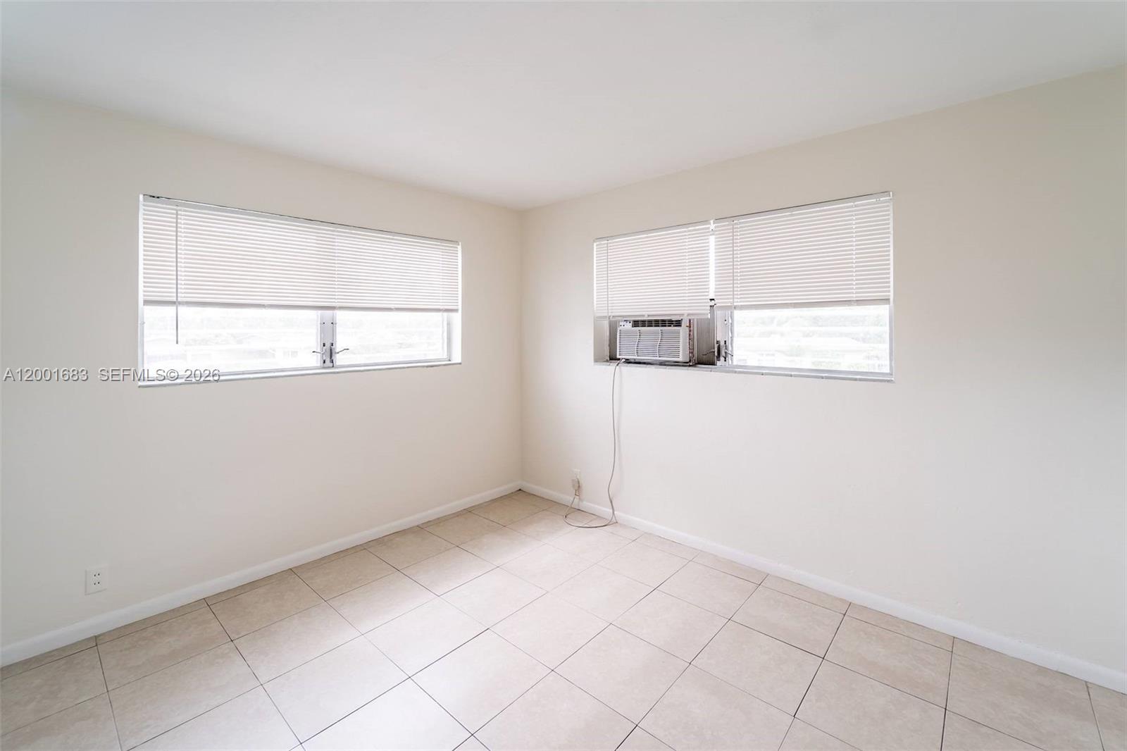 1-16  /   sq. ft. $ 2026-04-15 0 Photo