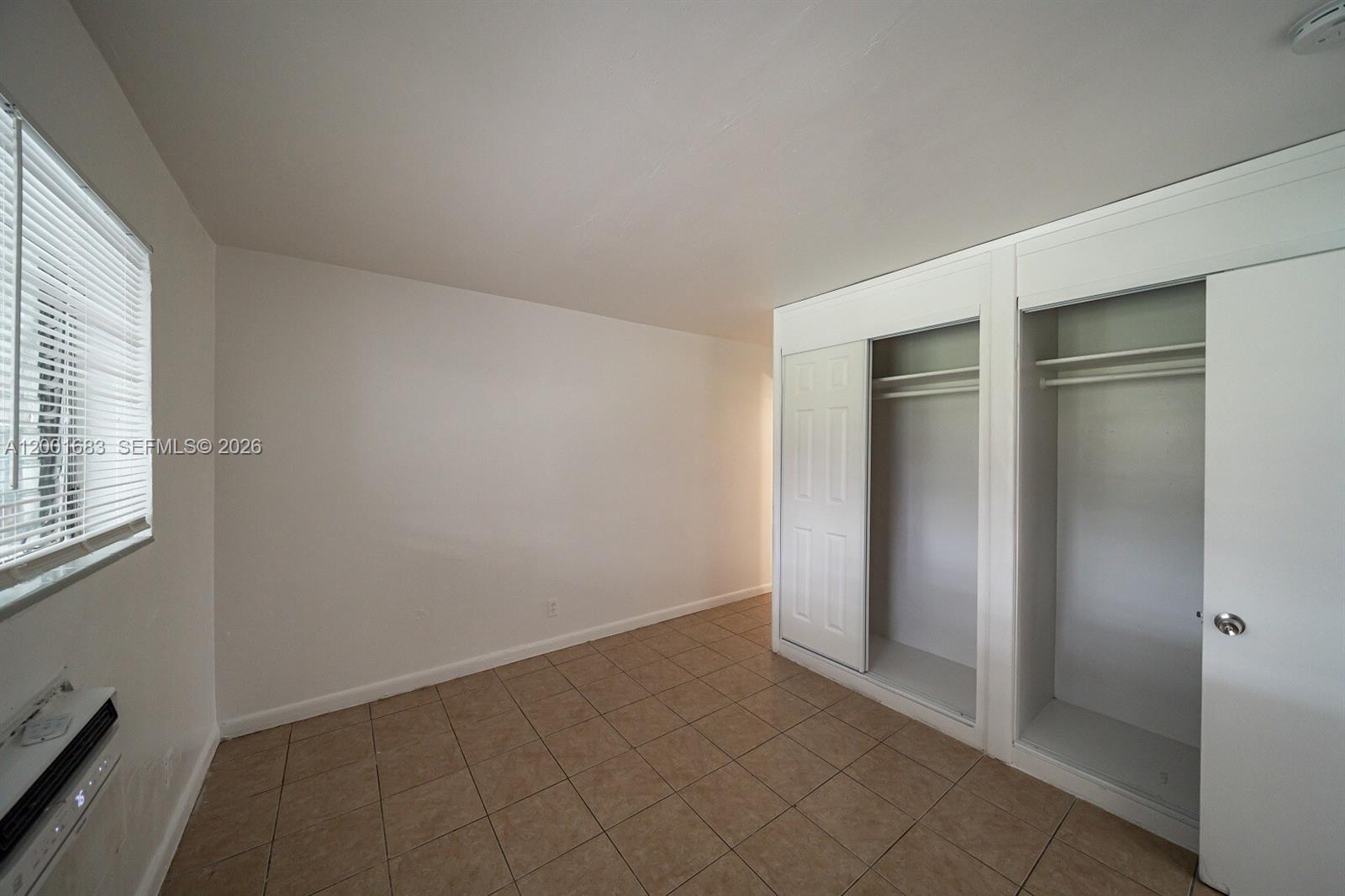 1-16  /   sq. ft. $ 2026-04-15 0 Photo