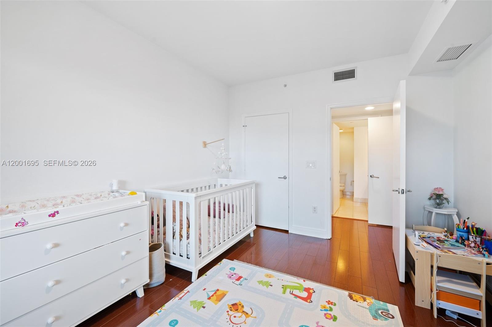 Photo of 20000 Country Club Dr  #314, Aventura, Florida, 33180 - 
