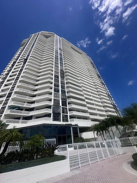 1511 1 / 2 1140 sq. ft. $ 2026-04-15 0 Photo