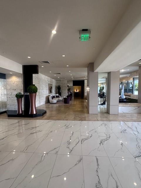 1511 1 / 2 1140 sq. ft. $ 2026-04-15 0 Photo