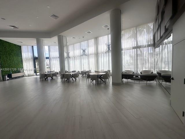 1511 1 / 2 1140 sq. ft. $ 2026-04-15 0 Photo