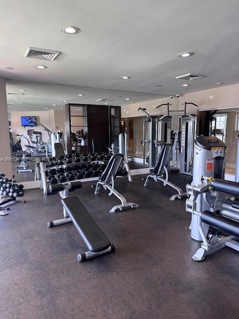 1511 1 / 2 1140 sq. ft. $ 2026-04-15 0 Photo