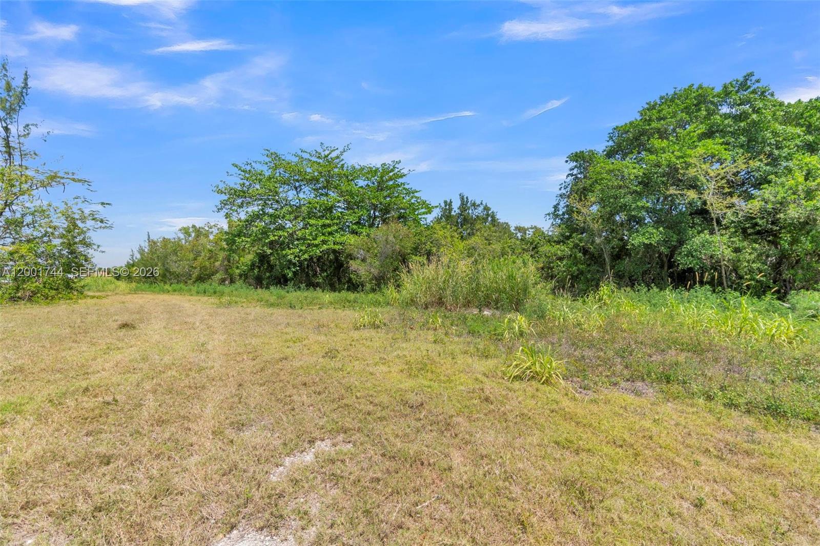   /   sq. ft. $ 2026-04-15 0 Photo