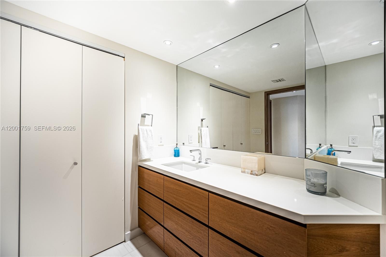 Photo of 16485 Collins Ave  #536, Sunny Isles Beach, Florida, 33160 - Guest bath