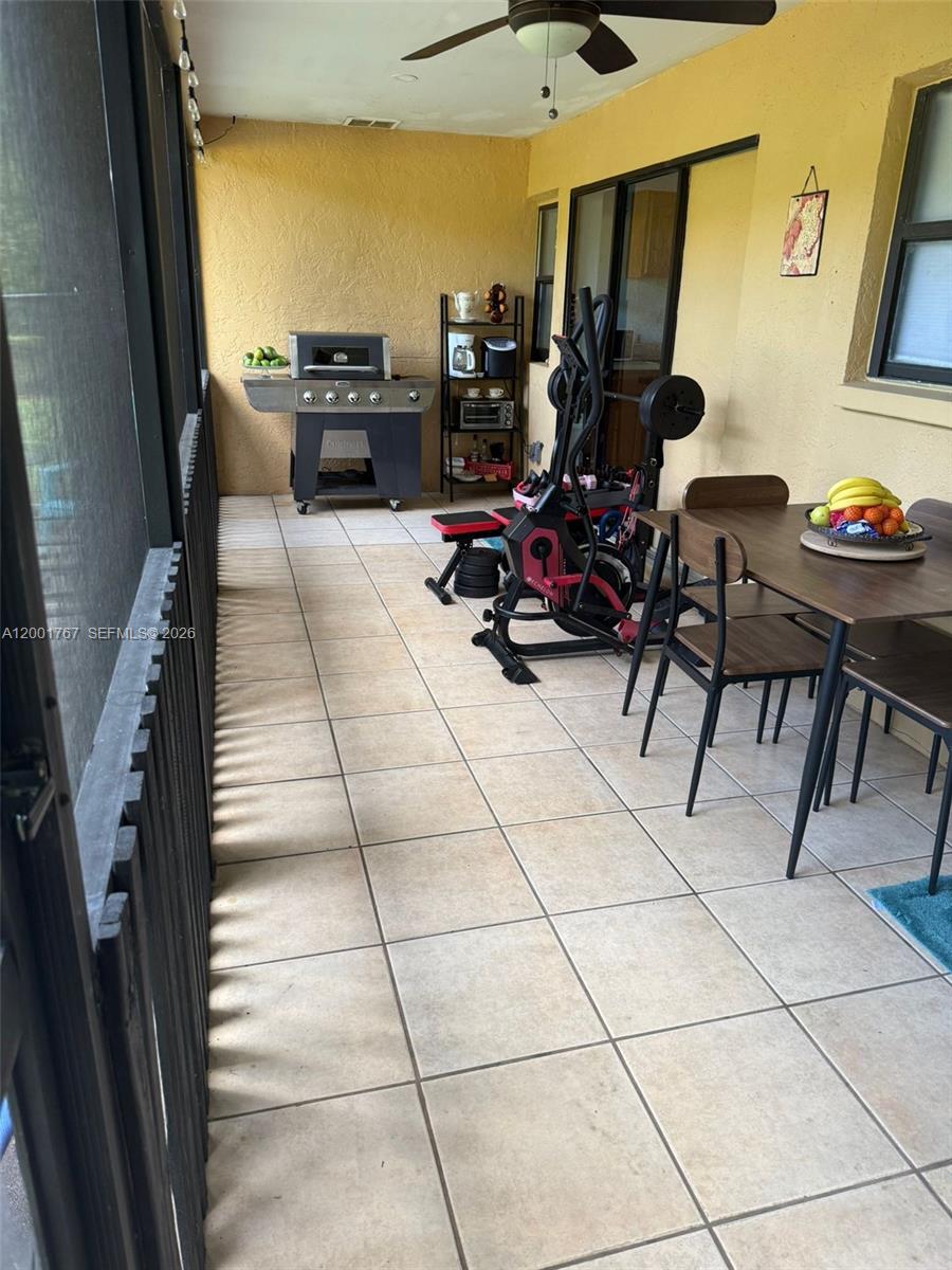 Подробнее / кв.футов $ 2026-04-15 0 Фото