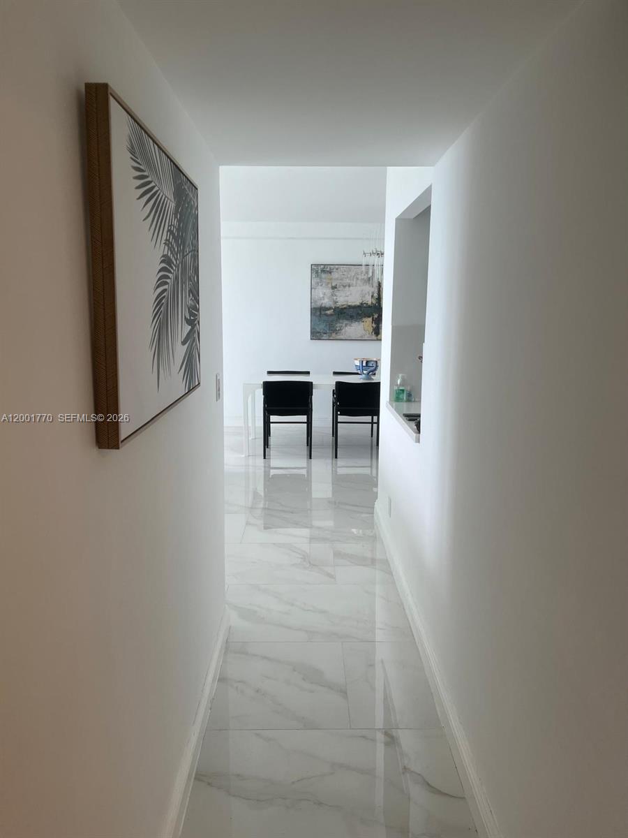 See details 1006 2 / 2 1521 sq. ft. $ 2026-04-15 0 Photo
