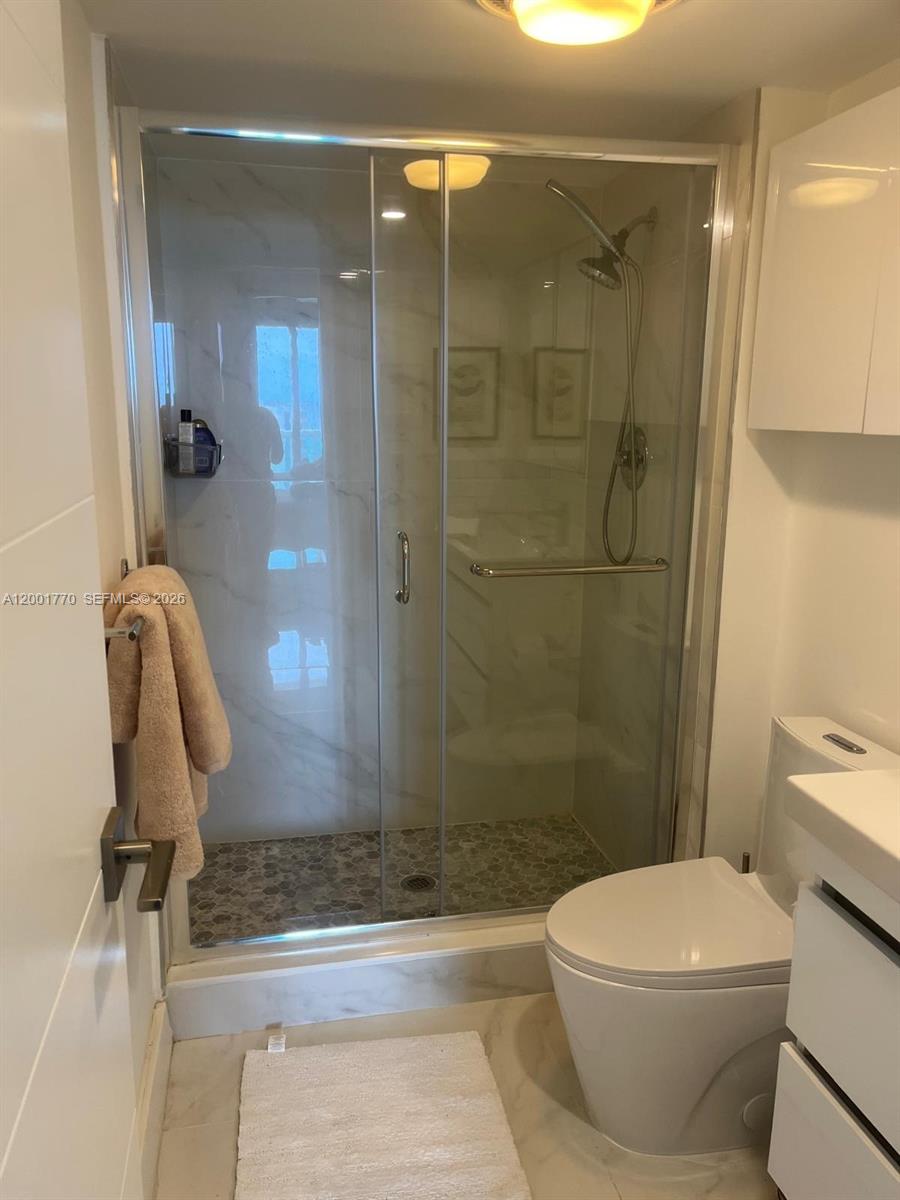See details 1006 2 / 2 1521 sq. ft. $ 2026-04-15 0 Photo