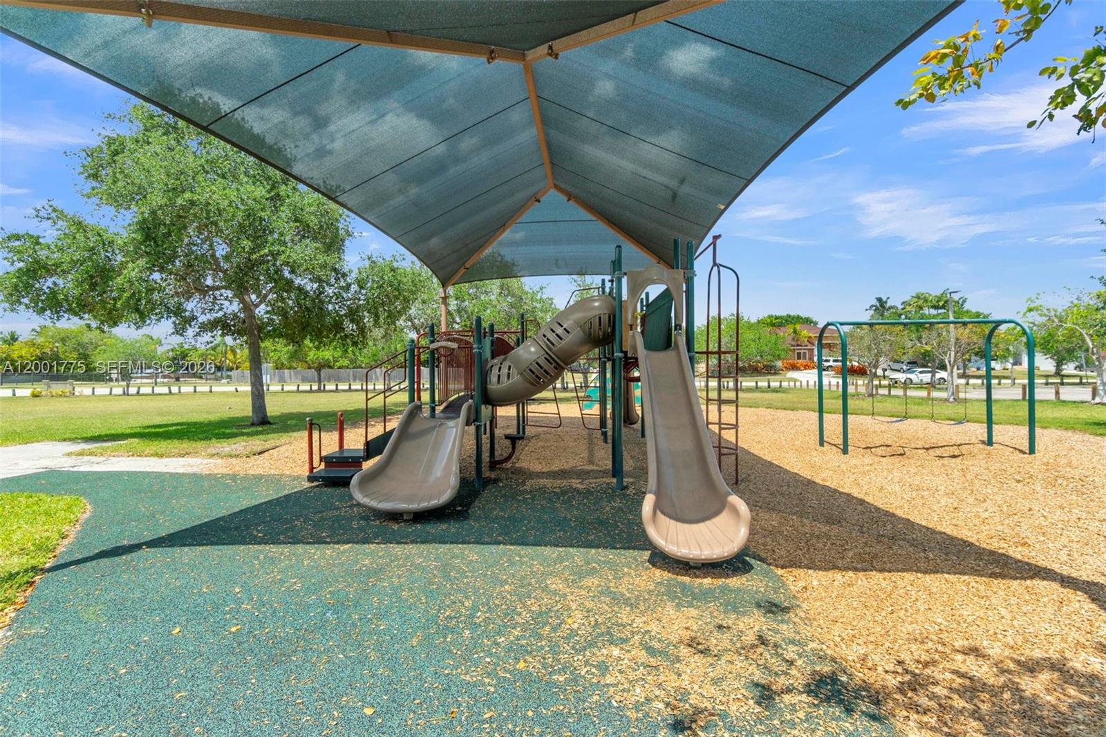   /   sq. ft. $ 2026-04-15 0 Photo