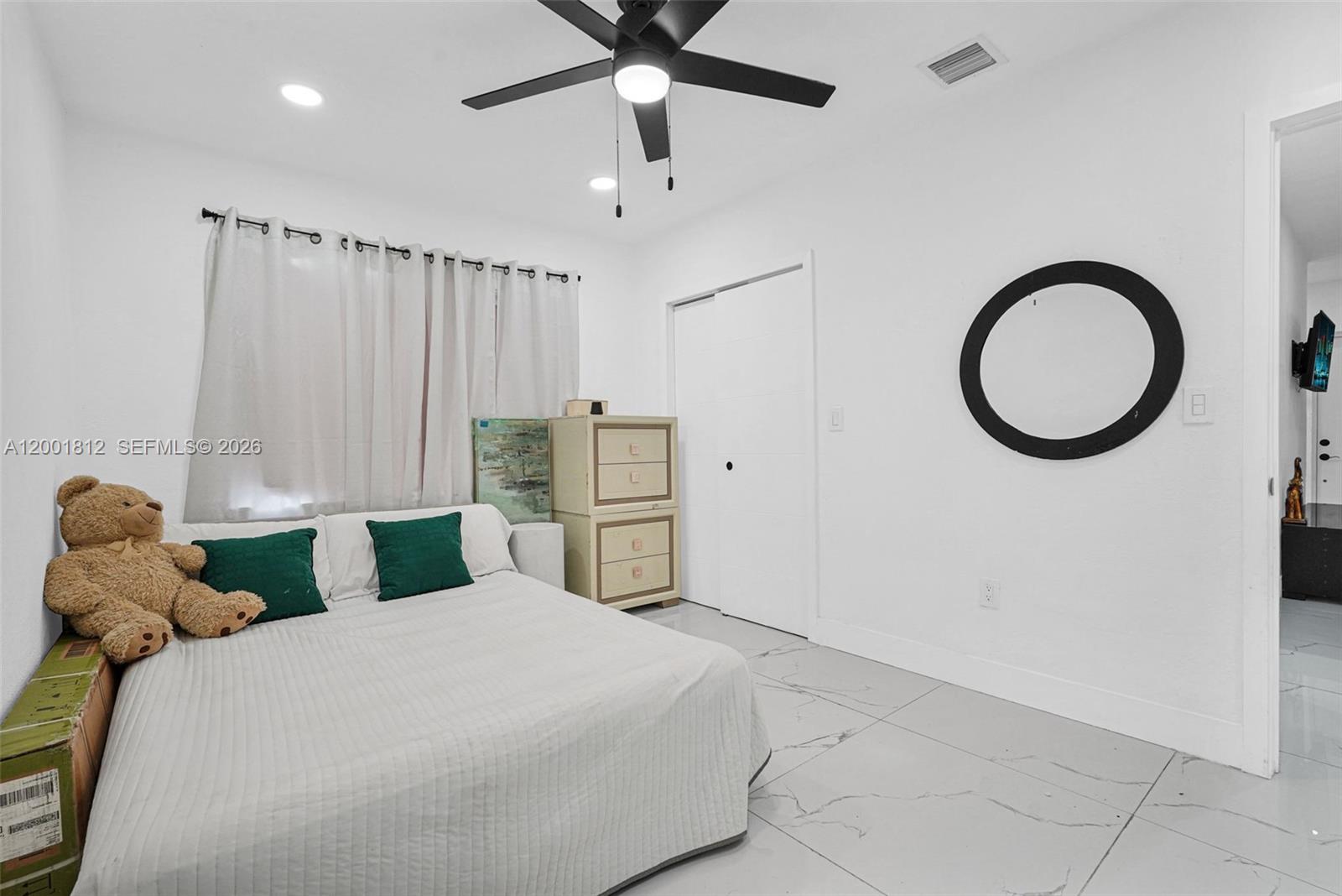   /  1620 sq. ft. $ 2026-04-15 0 Photo