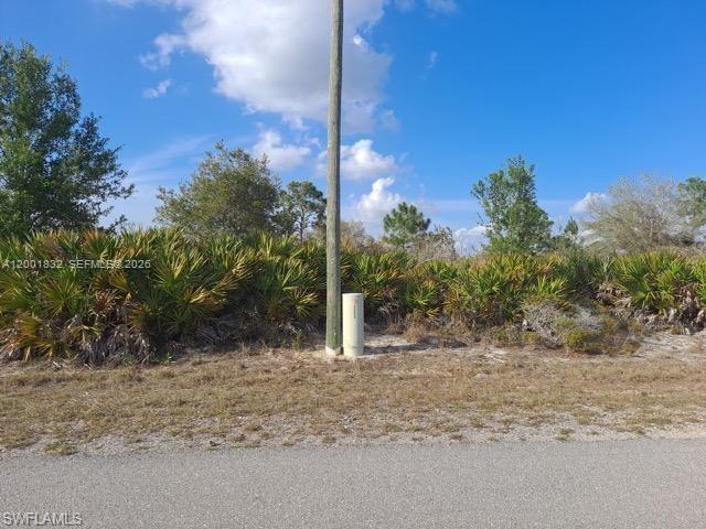   /   sq. ft. $ 2026-04-15 0 foto