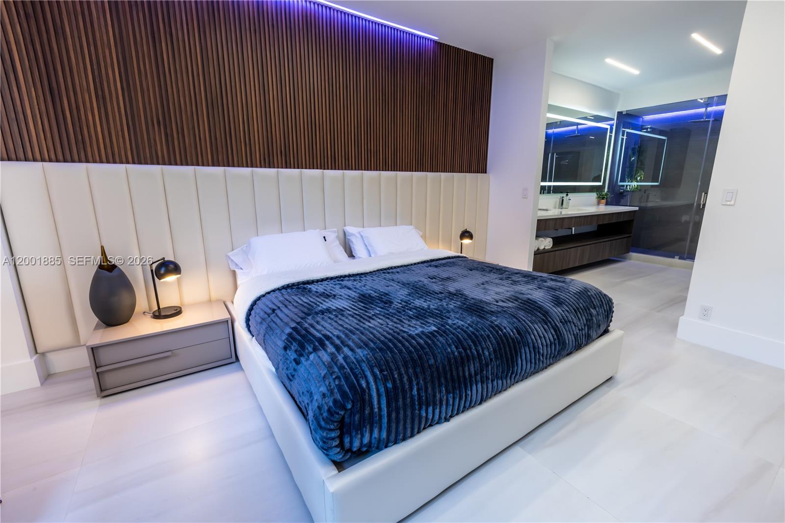 Photo of 3600 Mystic Pointe Dr  #114, Aventura, Florida, 33180 - 