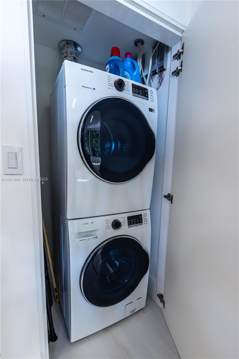 Photo of 3600 Mystic Pointe Dr  #114, Aventura, Florida, 33180 - 