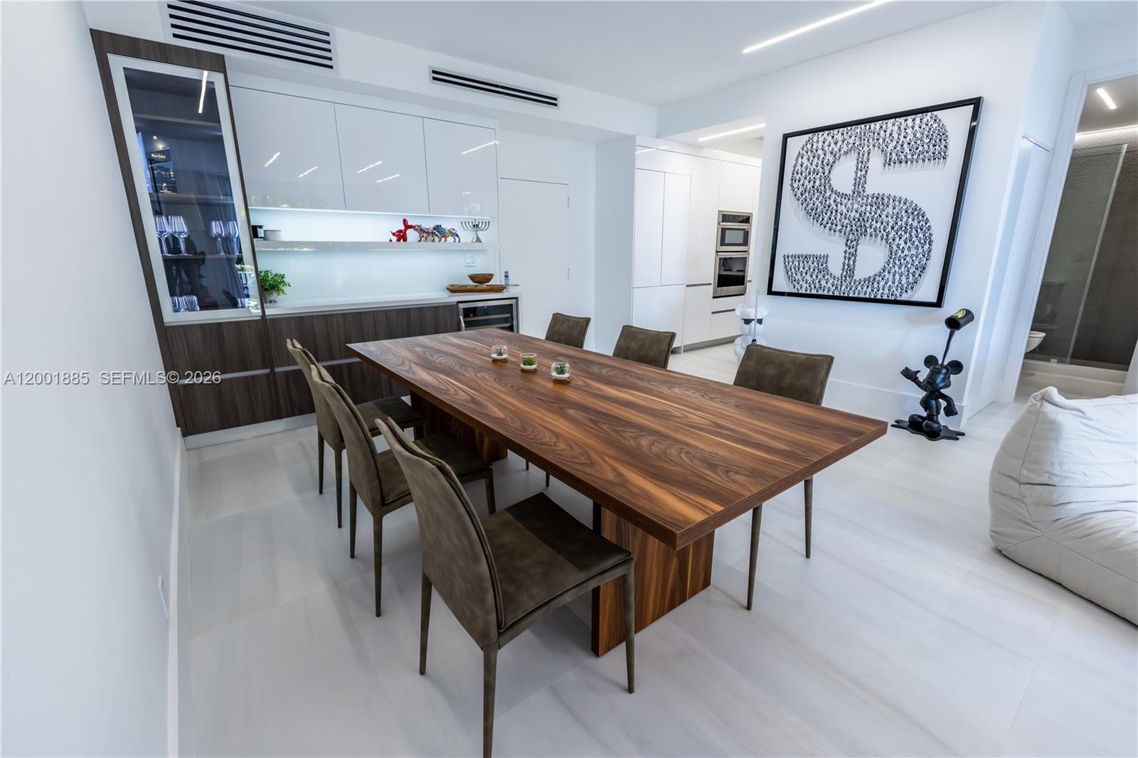 Photo of 3600 Mystic Pointe Dr  #114, Aventura, Florida, 33180 - 