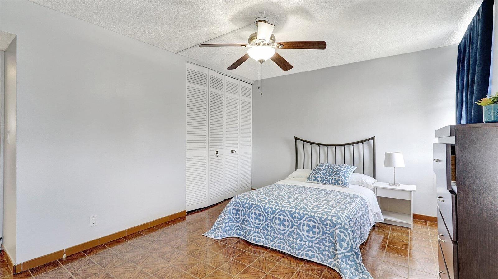 Photo of 427 Golden Isles  #5j, Hallandale Beach, Florida, 33009 - 22-web-or-mls-DSC04256