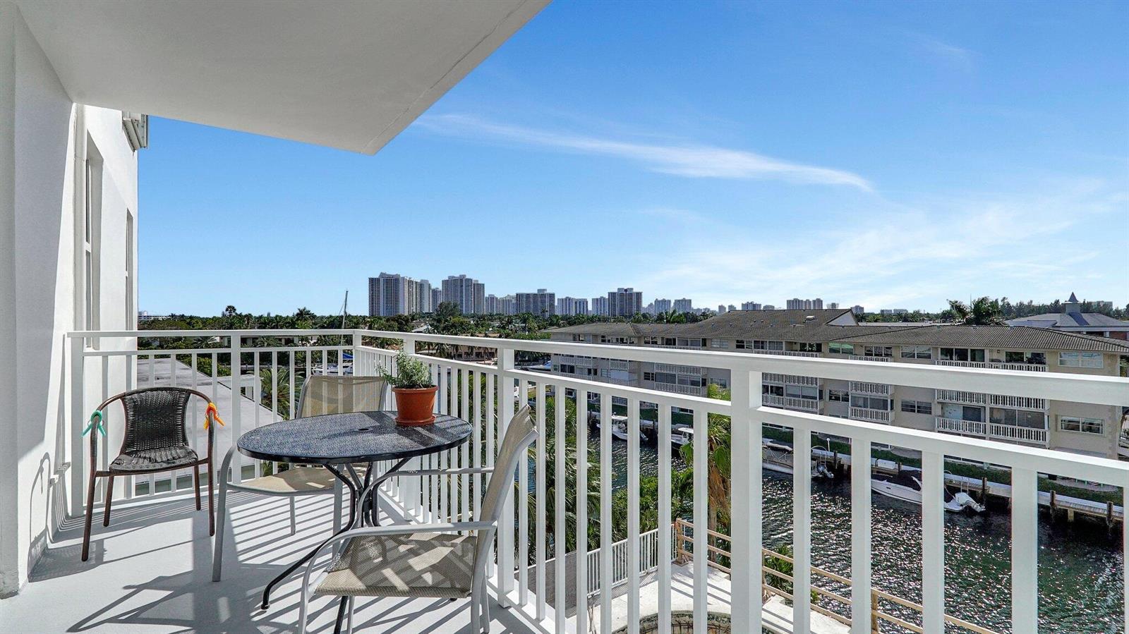 Photo of 427 Golden Isles  #5j, Hallandale Beach, Florida, 33009 - 29-web-or-mls-DSC04231