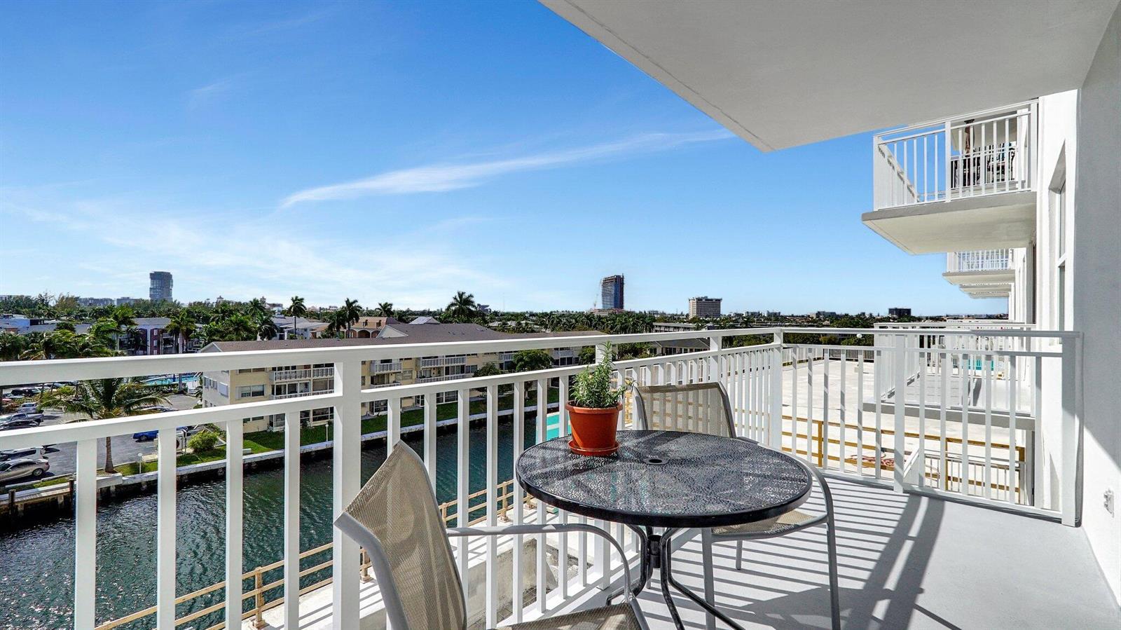 Photo of 427 Golden Isles  #5j, Hallandale Beach, Florida, 33009 - 30-web-or-mls-DSC04236