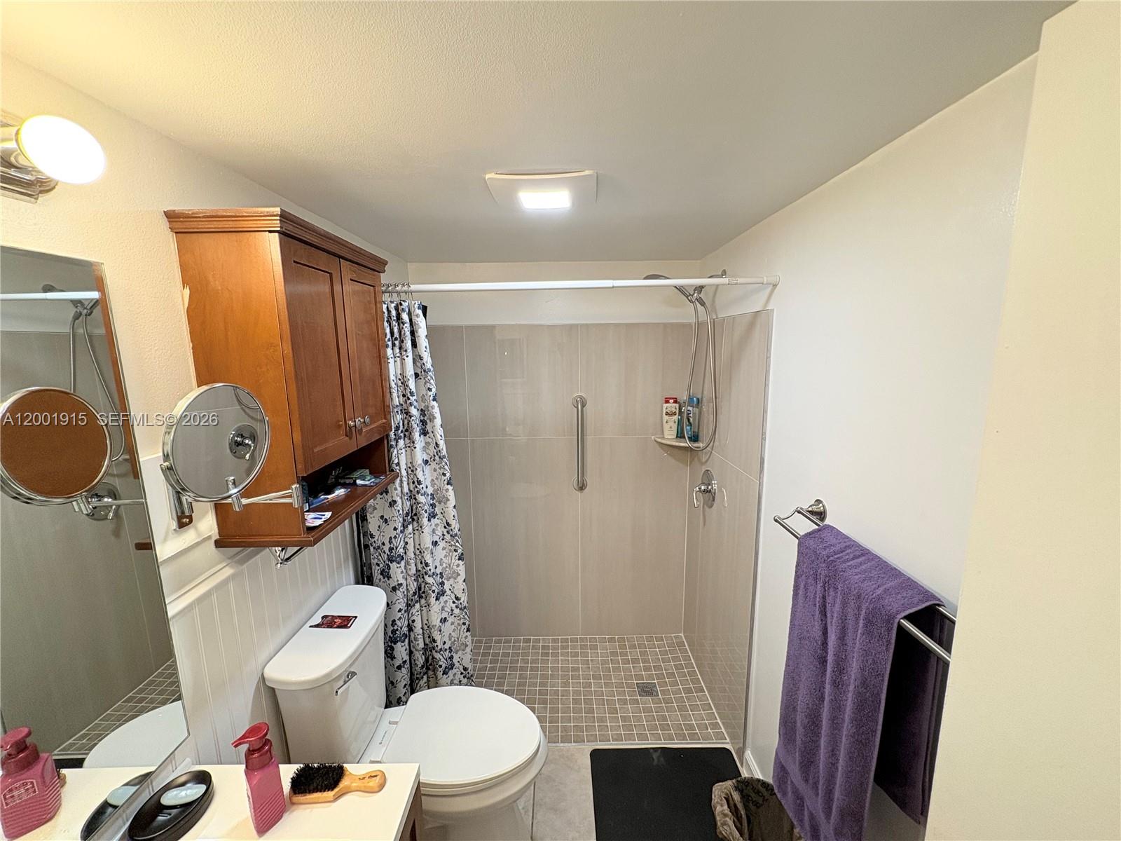 101 1 / 1 700 sq. ft. $ 2026-04-15 0 Photo