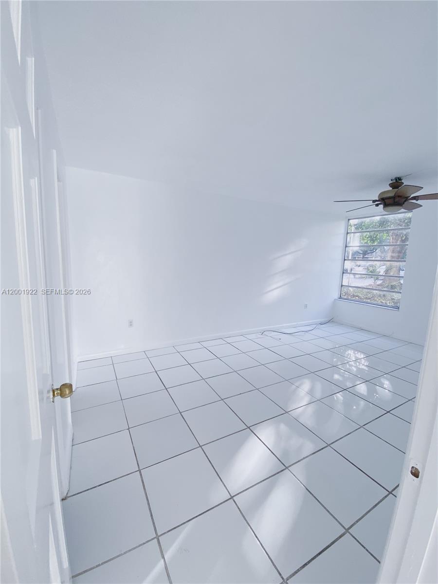 110 2 / 2 1085 sq. ft. $ 2026-04-15 0 Photo