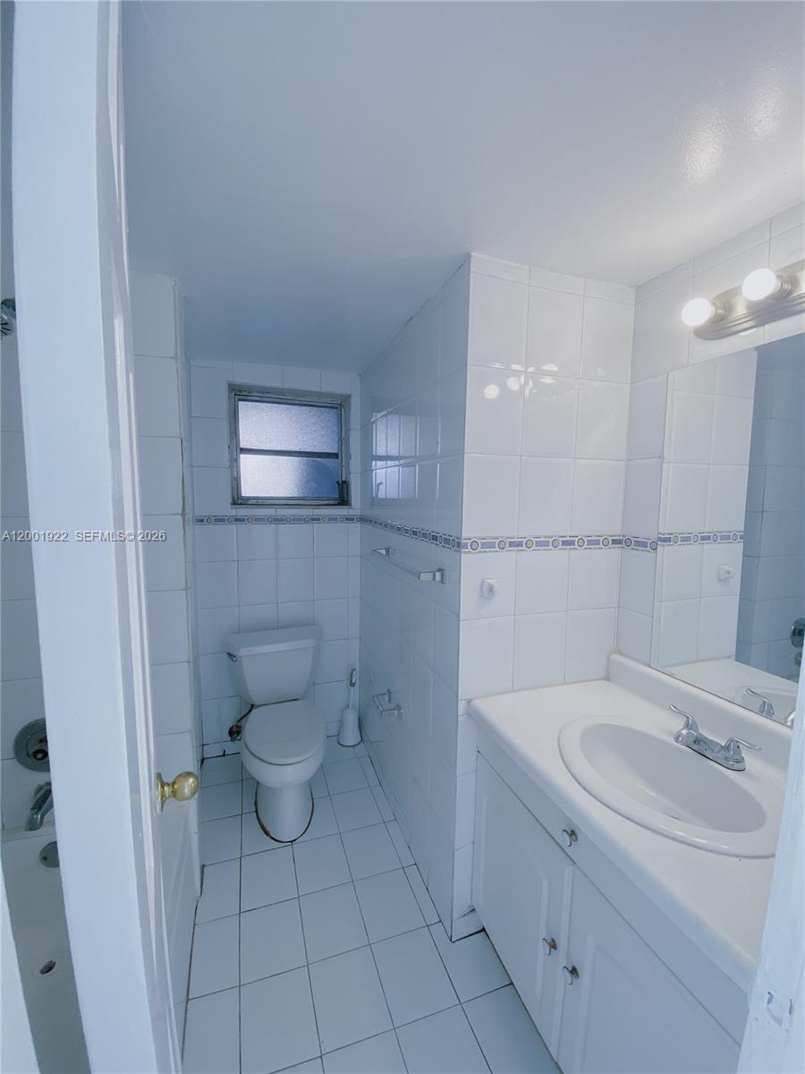 110 2 / 2 1085 sq. ft. $ 2026-04-15 0 Photo