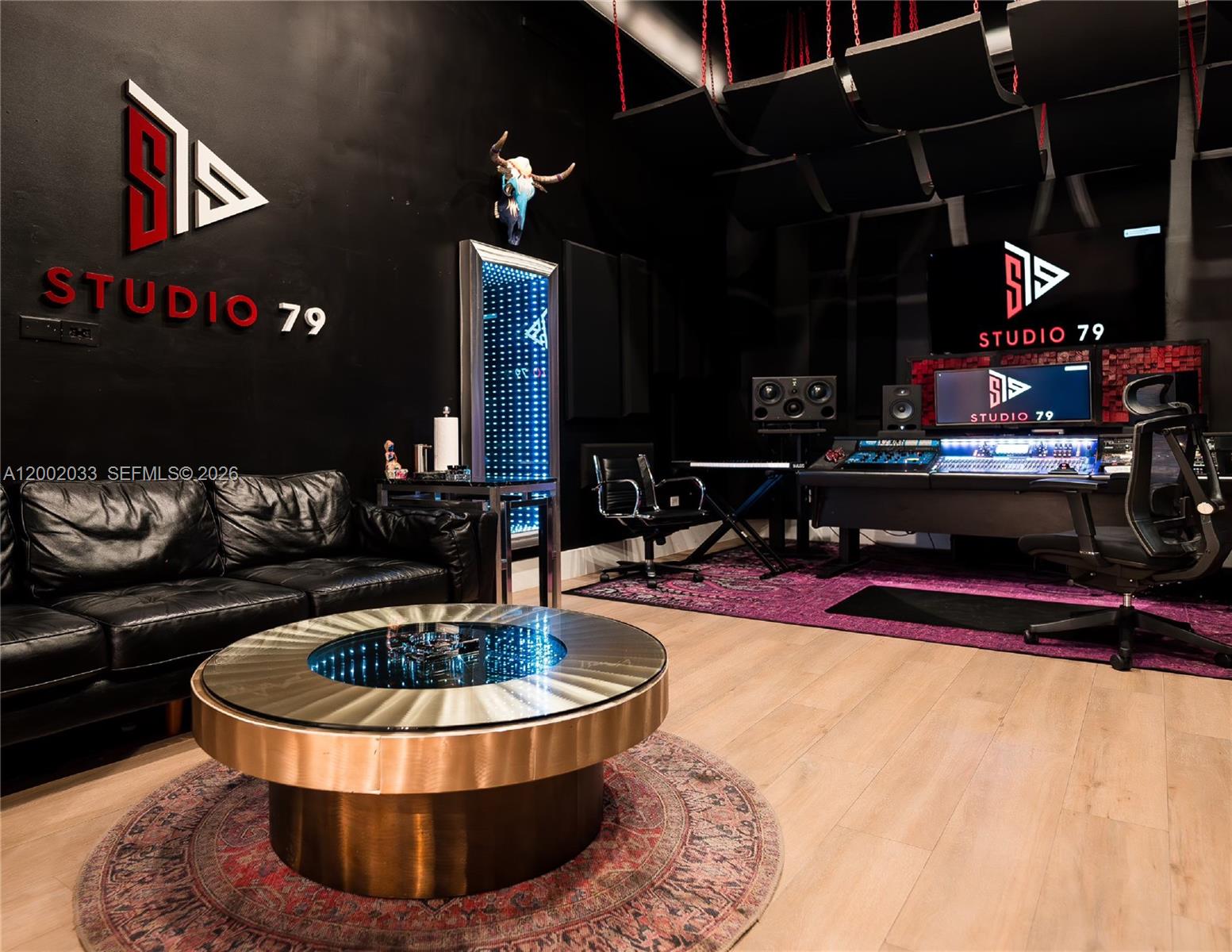   /   sq. ft. $ 2026-04-16 0 Photo