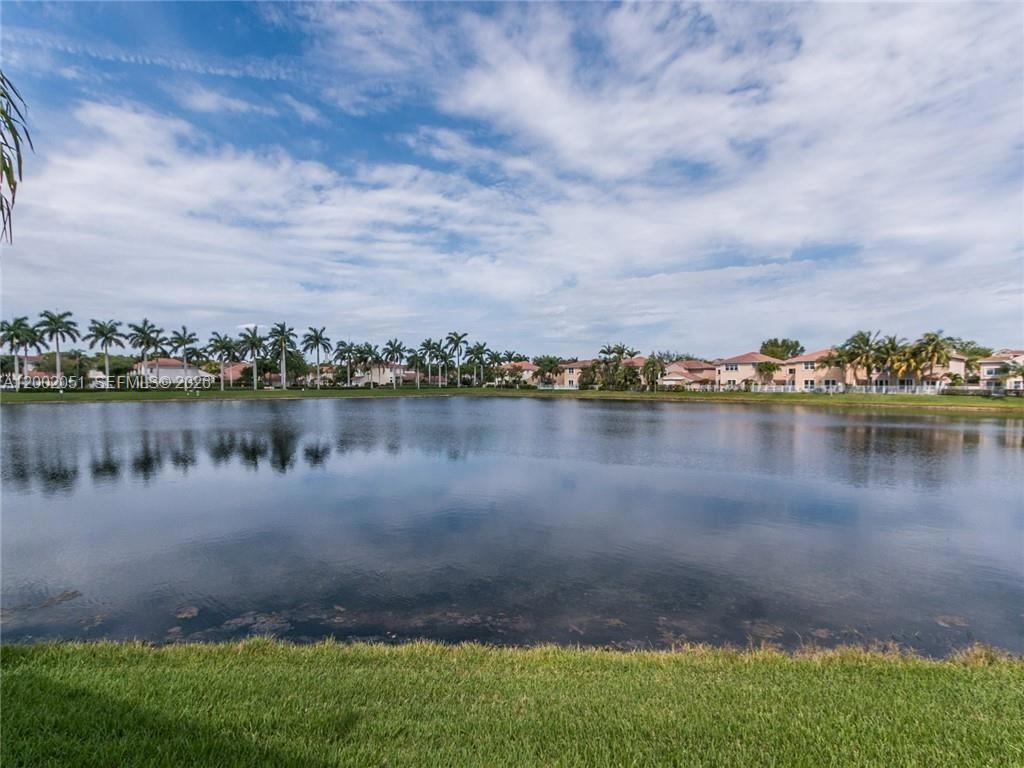 Photo of 1590 Seagrape Way  (1590), Hollywood, Florida, 33019 - 