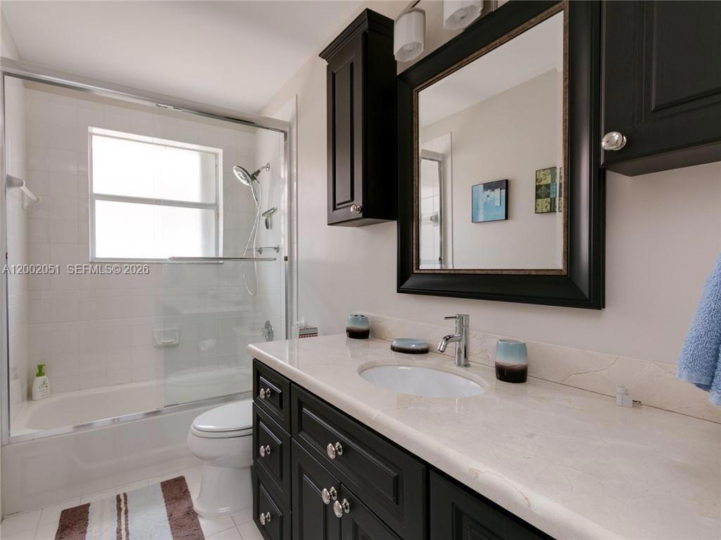 Photo of 1590 Seagrape Way  (1590), Hollywood, Florida, 33019 - 