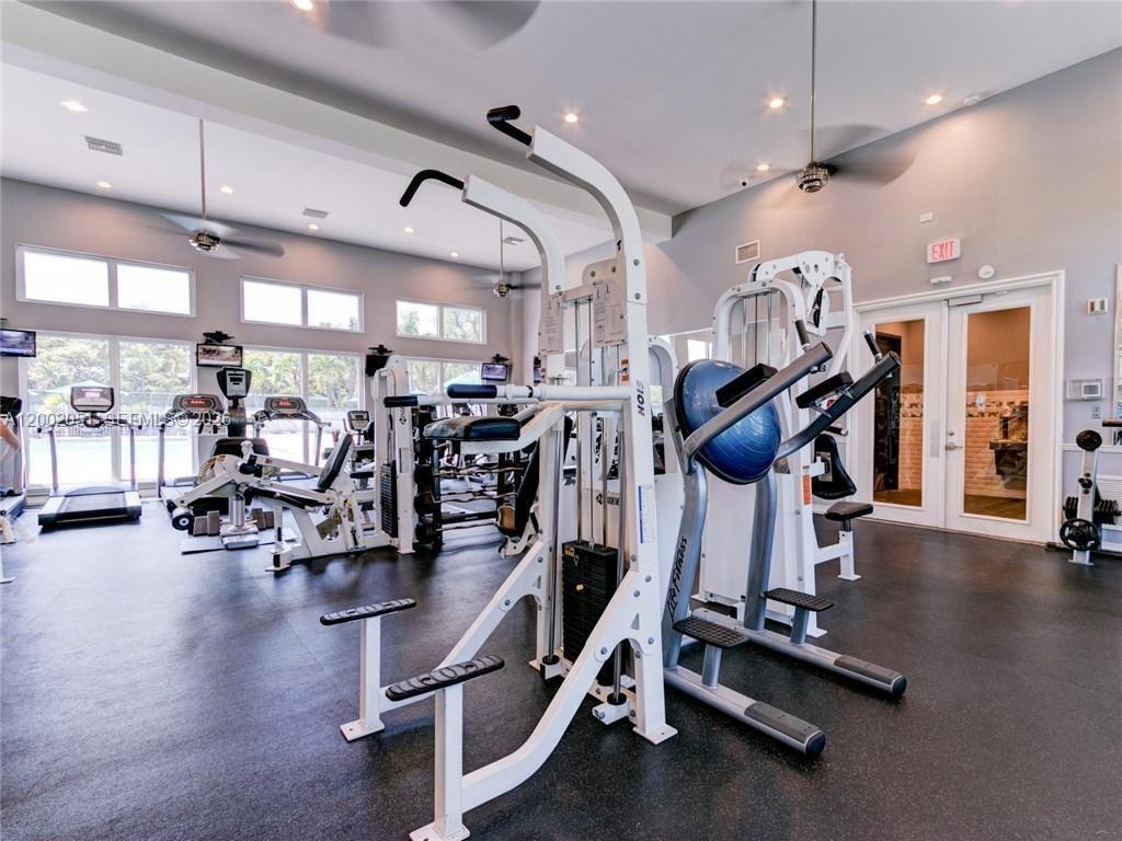 Photo of 1590 Seagrape Way  (1590), Hollywood, Florida, 33019 - 