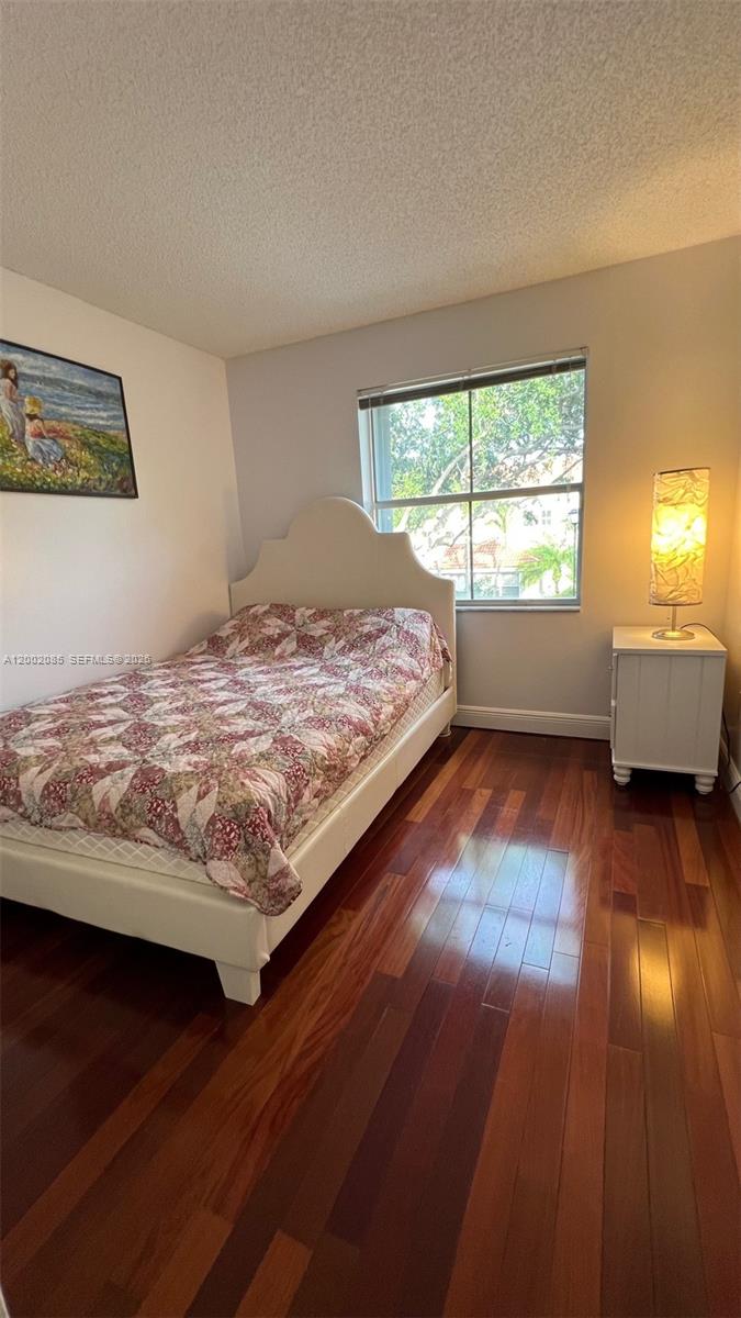 Photo of 1590 Seagrape Way  (1590), Hollywood, Florida, 33019 - 