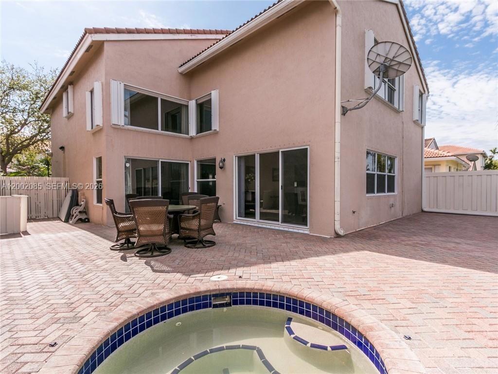 Photo of 1590 Seagrape Way  (1590), Hollywood, Florida, 33019 - 