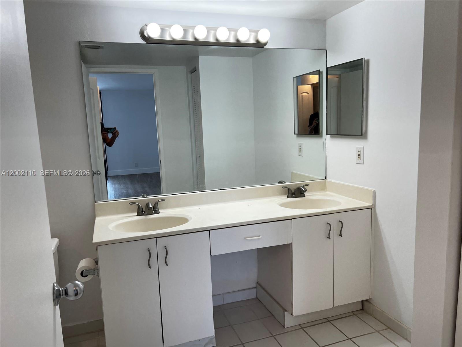 Photo of 3300 192nd St #1715, Aventura, Florida, 33180 -