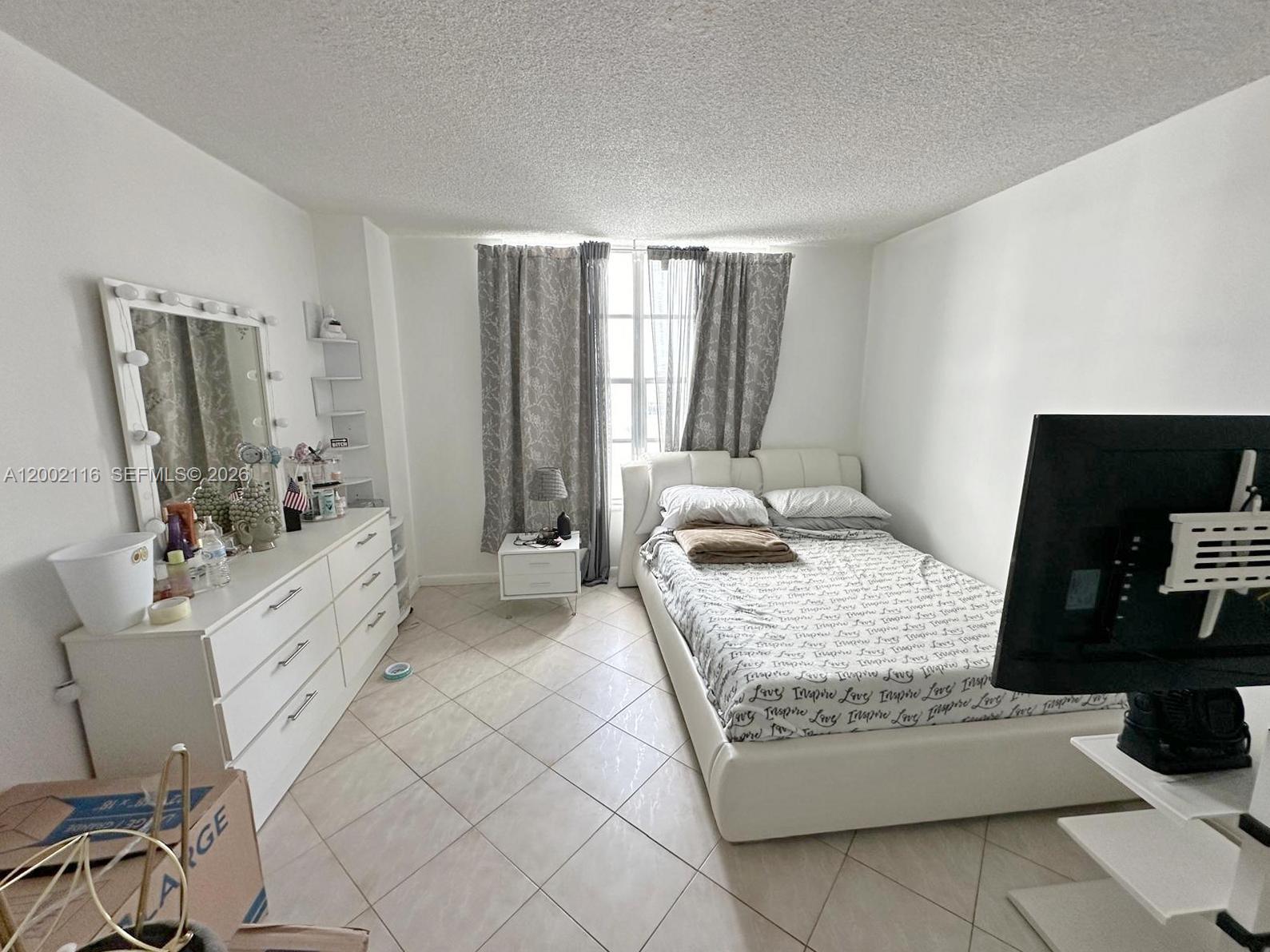 Photo of 3800 Ocean Dr  #305, Hollywood, Florida, 33019 - Second Bedroom