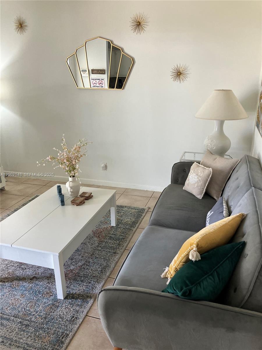   /  1972 sq. ft. $ 2026-04-16 0 Photo