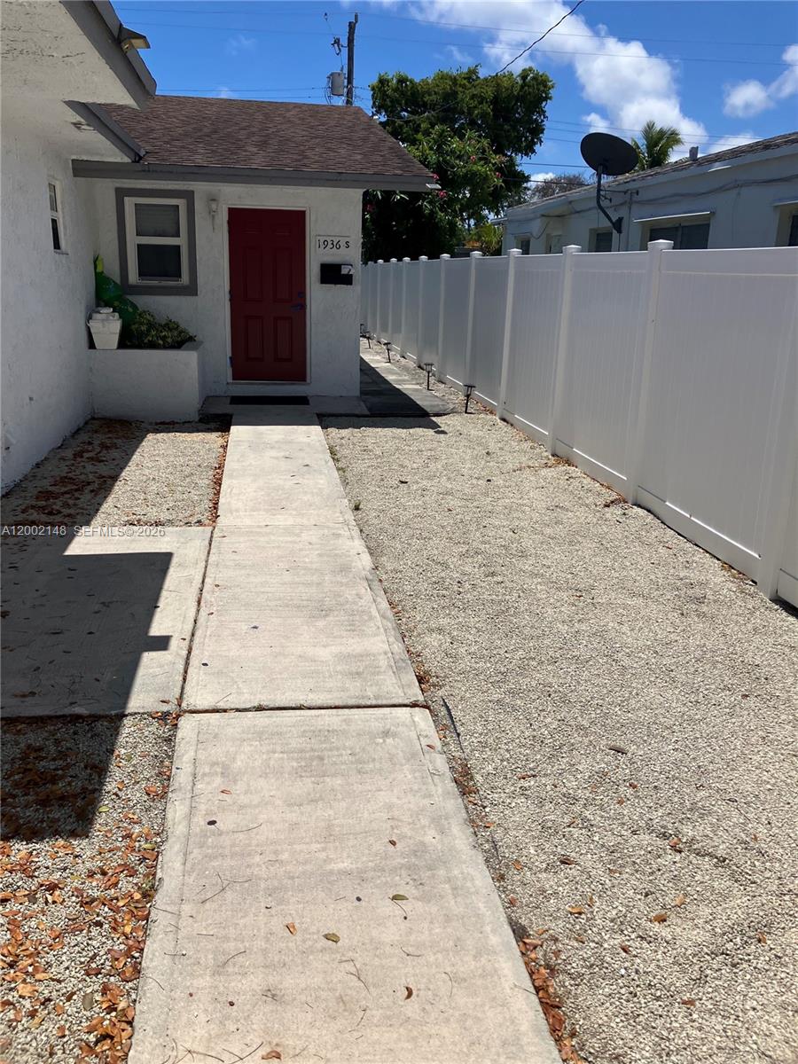   /  1972 sq. ft. $ 2026-04-16 0 Photo