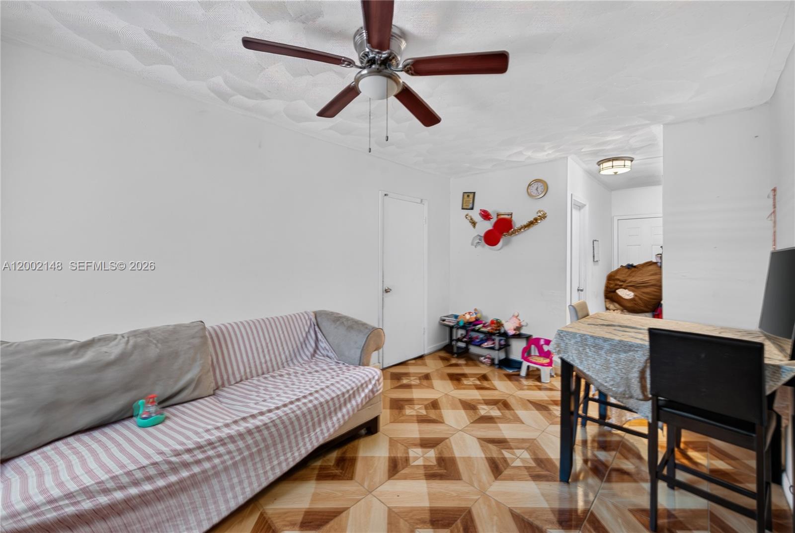   /  1972 sq. ft. $ 2026-04-16 0 Photo