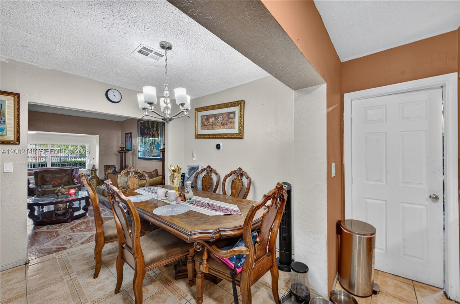   /  1972 sq. ft. $ 2026-04-16 0 Photo