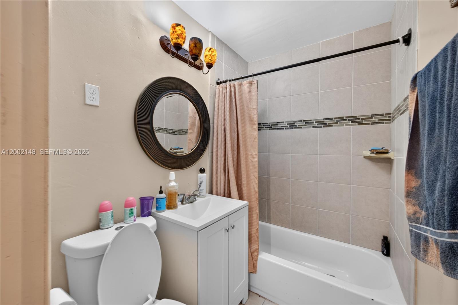   /  1972 sq. ft. $ 2026-04-16 0 Photo