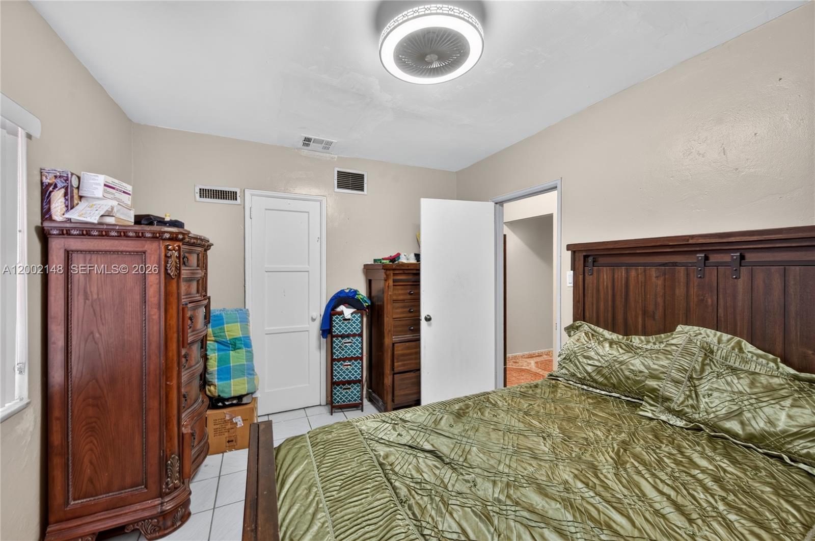   /  1972 sq. ft. $ 2026-04-16 0 Photo