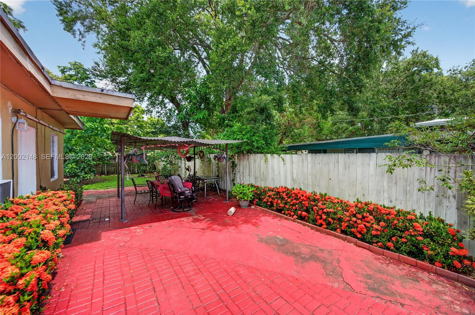   /  1972 sq. ft. $ 2026-04-16 0 Photo