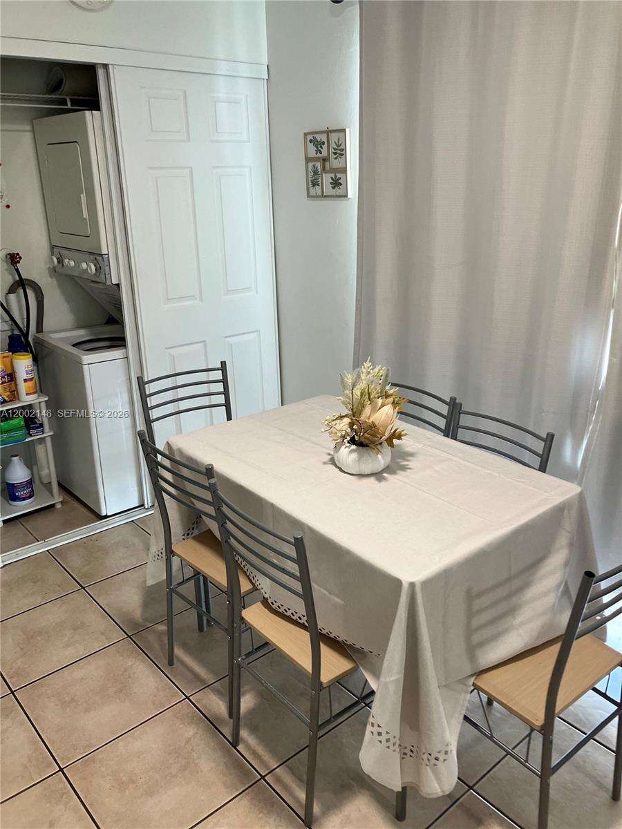   /  1972 sq. ft. $ 2026-04-16 0 Photo