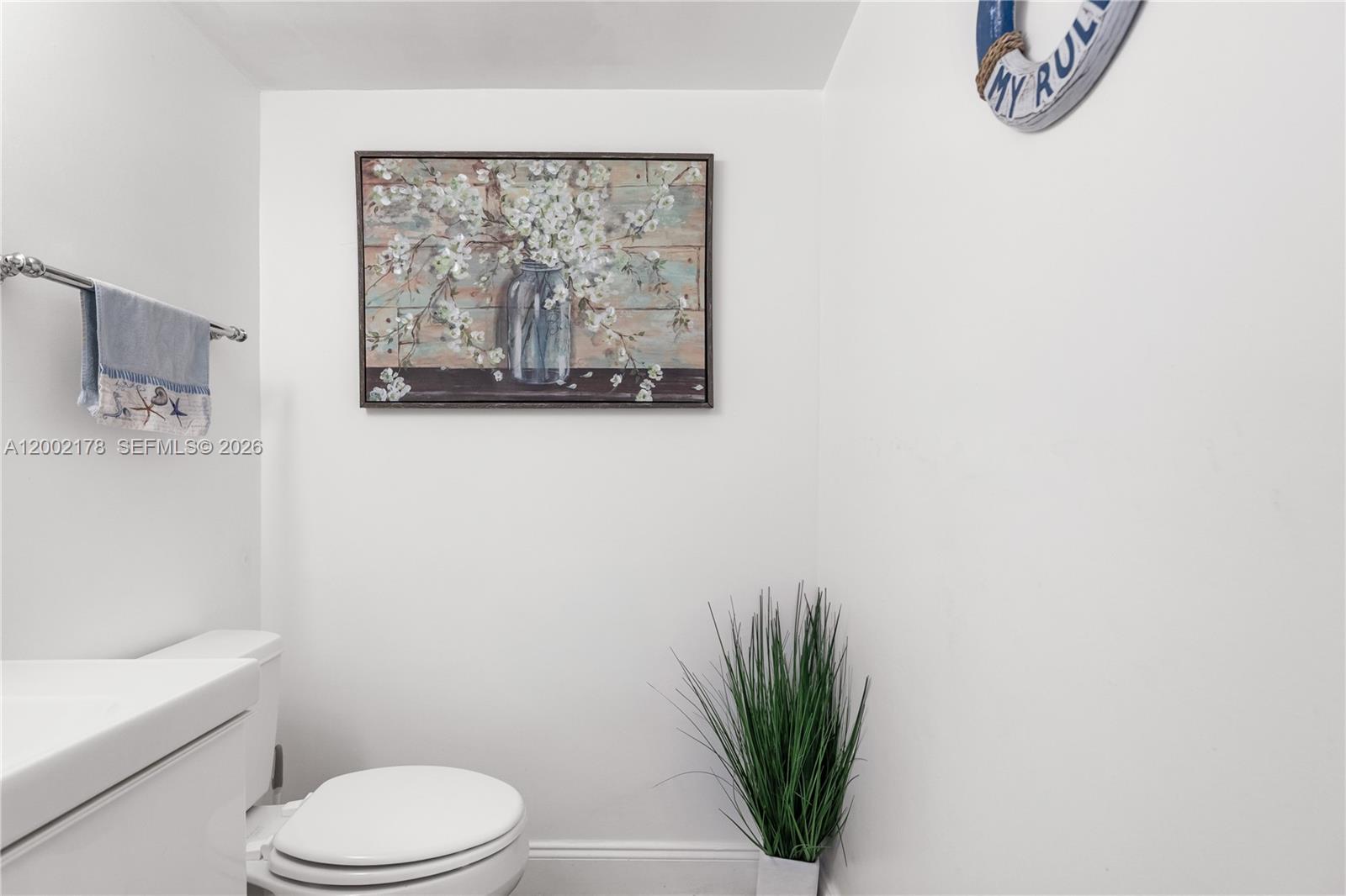 Photo of 2030 Ocean Dr  #1803, Hallandale Beach, Florida, 33009 - 