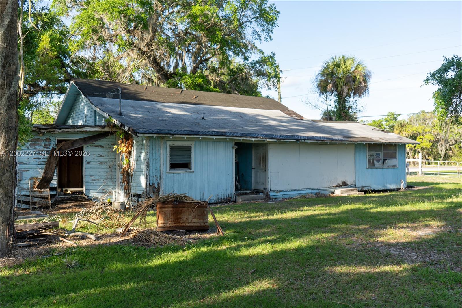 See details / sq. ft. $ 2026-04-16 0 Photo