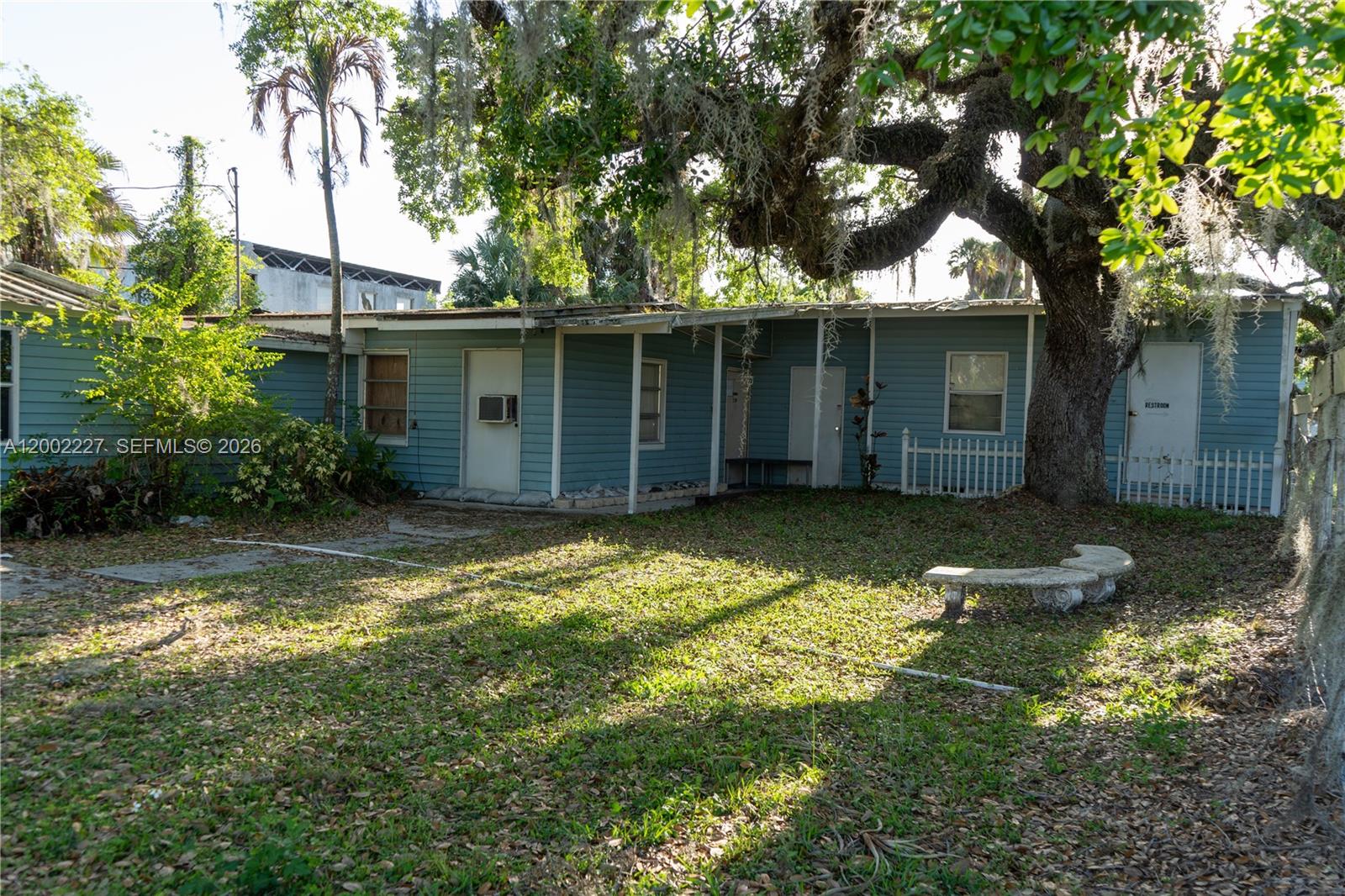 See details / sq. ft. $ 2026-04-16 0 Photo
