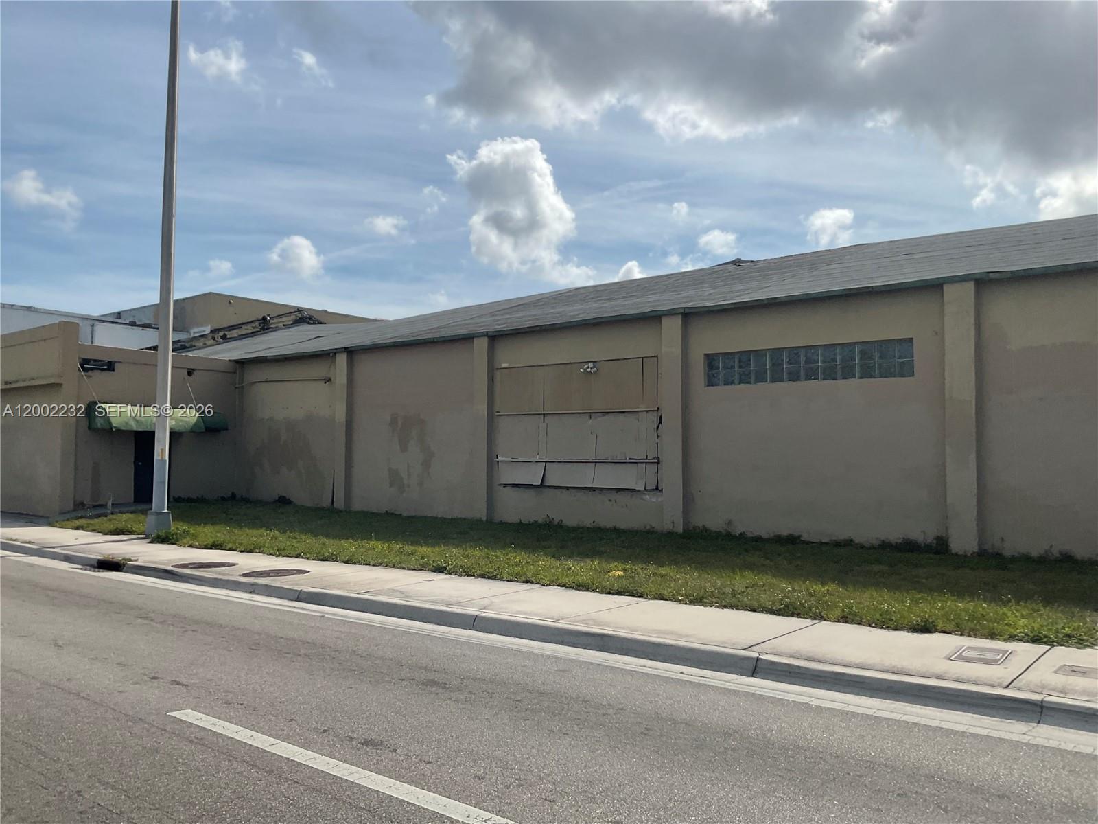   /   sq. ft. $ 2026-04-20 0 Photo