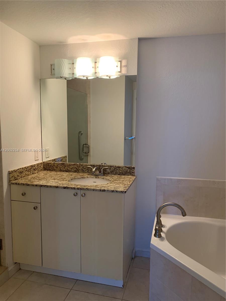 Photo of 1830 Radius Dr  #407, Hollywood, Florida, 33020 - 